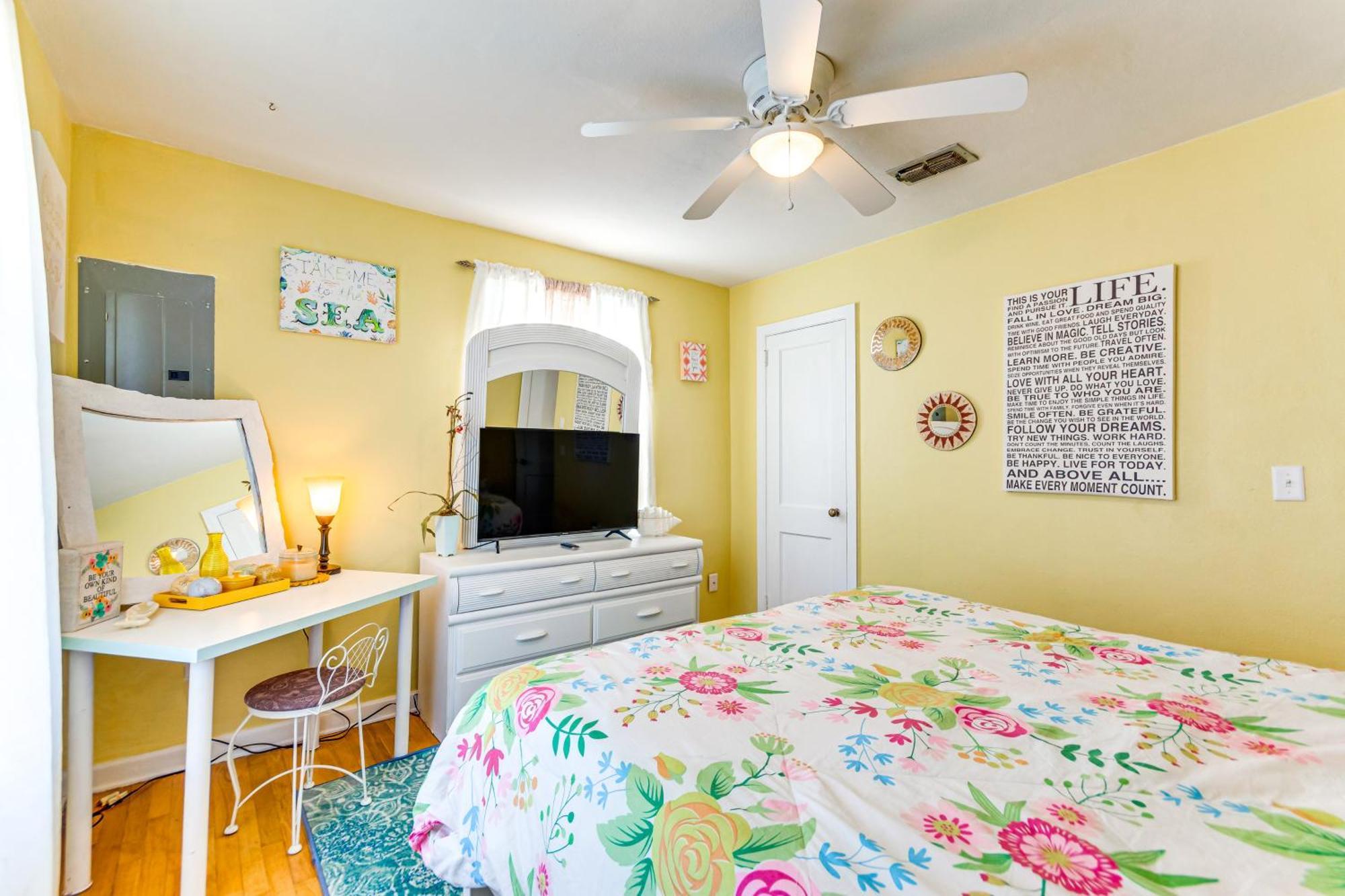 Fort Walton Coastal Retreat With Yard Walk To Beach Φορτ Γουόλτον Μπιτς Εξωτερικό φωτογραφία